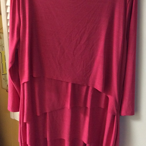 Vince Camuto NWT beautiful layered dress style - Picture 2 of 4